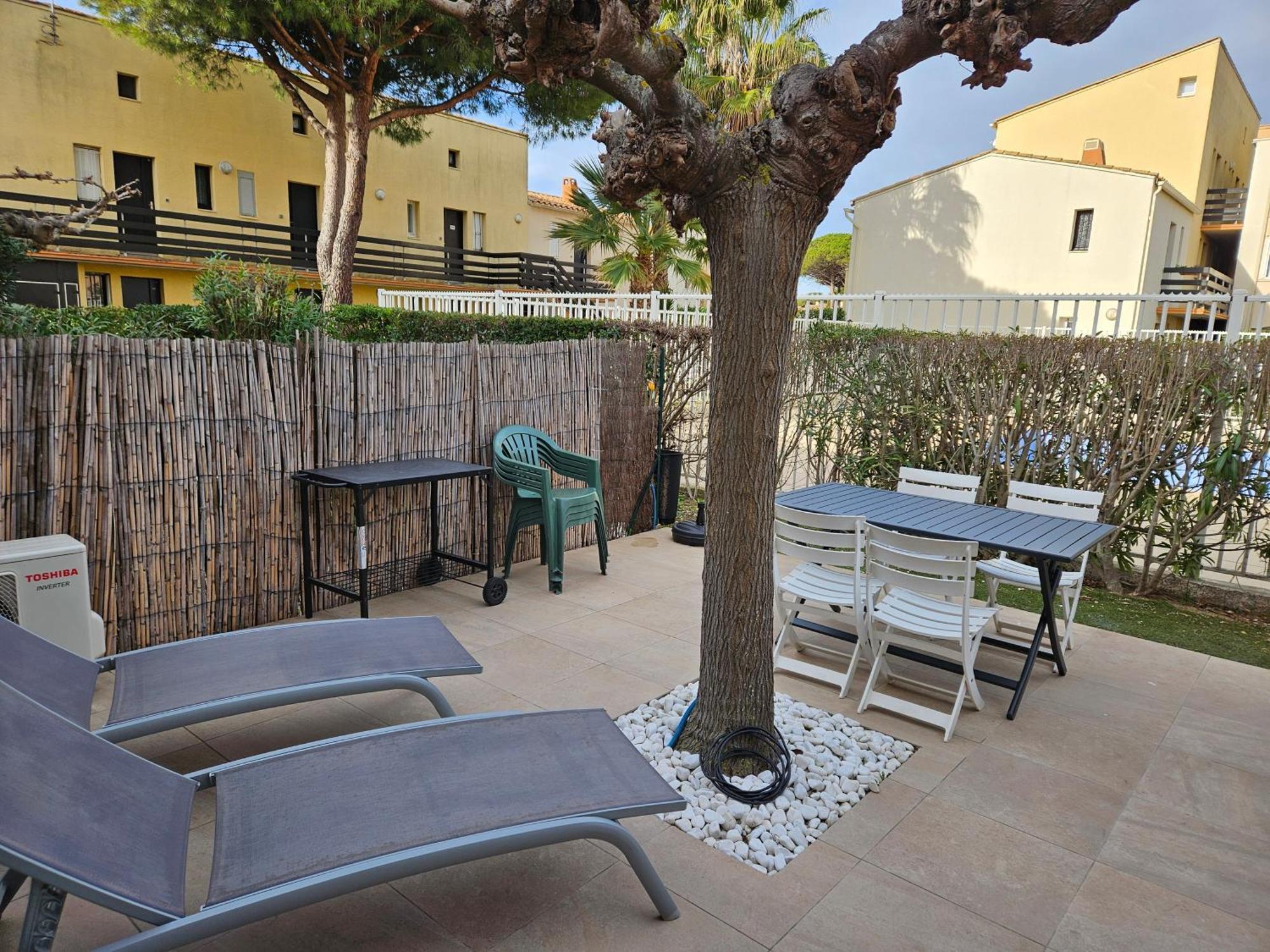 Cap D'Agde - Residence Estivales - Proche Naturiste - Terrasse - Wifi - Parking - Piscine - Clim Exteriér fotografie